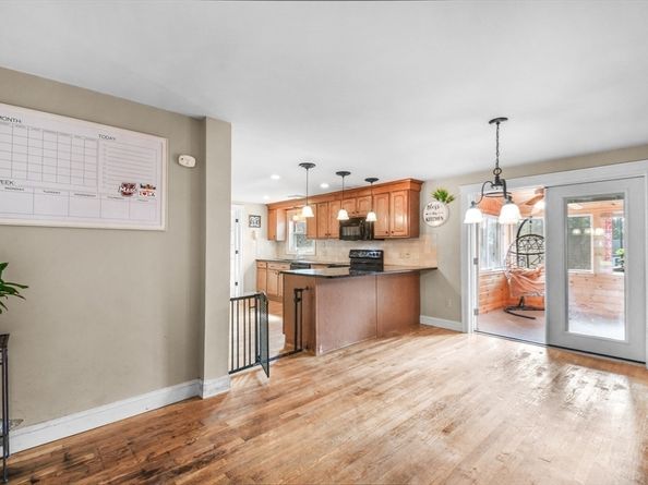 62 Shawna, Fitchburg MA 01420