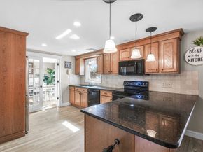 62 Shawna, Fitchburg MA 01420