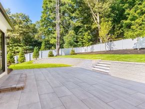 310 Oakland, Wellesley MA 02481