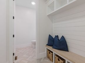 310 Oakland, Wellesley MA 02481