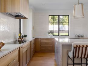 310 Oakland, Wellesley MA 02481