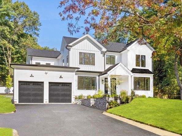 310 Oakland, Wellesley MA 02481