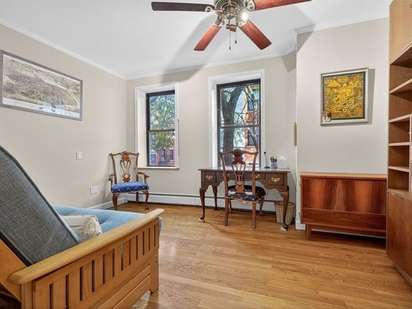 69 Myrtle Street 2, Boston MA 02114