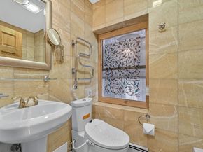 69 Myrtle Street 2, Boston MA 02114