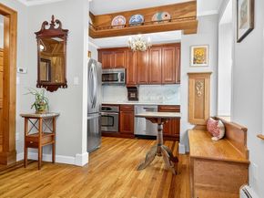 69 Myrtle Street 2, Boston MA 02114