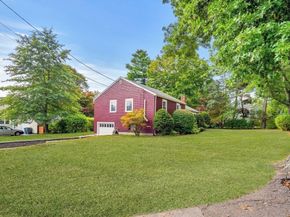 100 Village St., Marblehead MA 01945