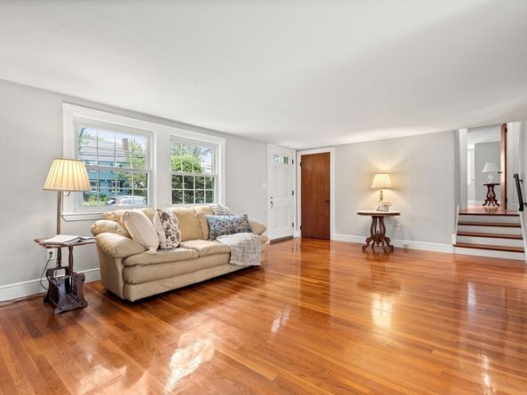 100 Village St., Marblehead MA 01945