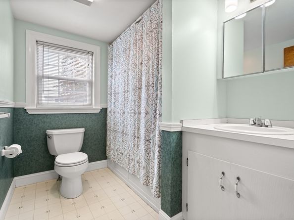 100 Village St., Marblehead MA 01945