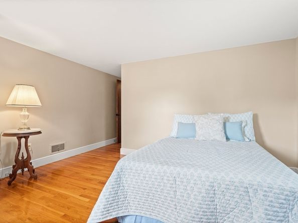 100 Village St., Marblehead MA 01945
