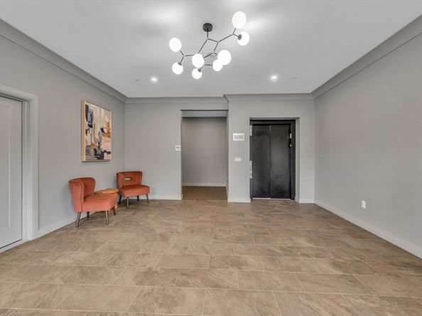 5245 Washington St 5, Boston MA 02132