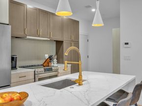 5245 Washington St 5, Boston MA 02132