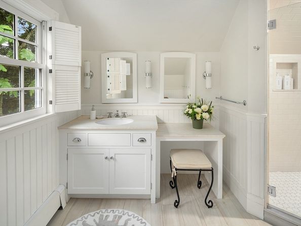 88 Essex Road, Newton MA 02467