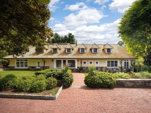 88 Essex Road, Newton MA 02467
