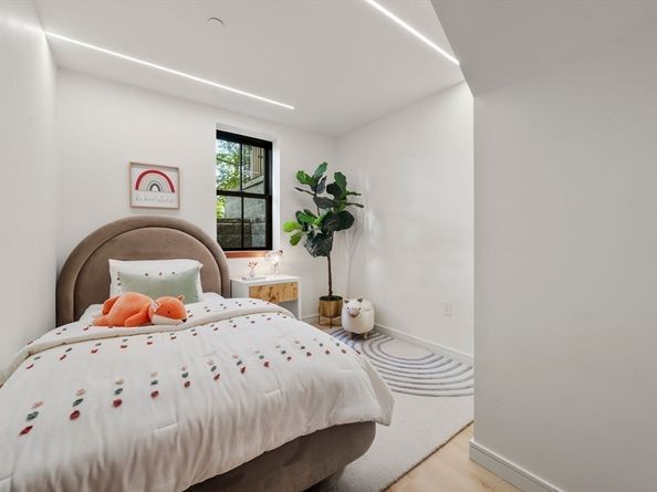 304 Elliot St. Carriage House S 4, Newton MA 02464