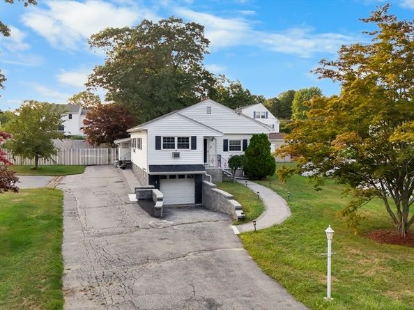 3 Primrose Rd, Billerica MA 01821