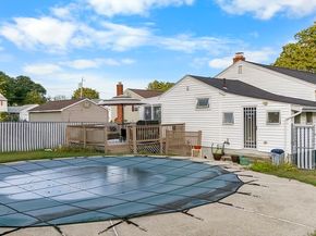 3 Primrose Rd, Billerica MA 01821