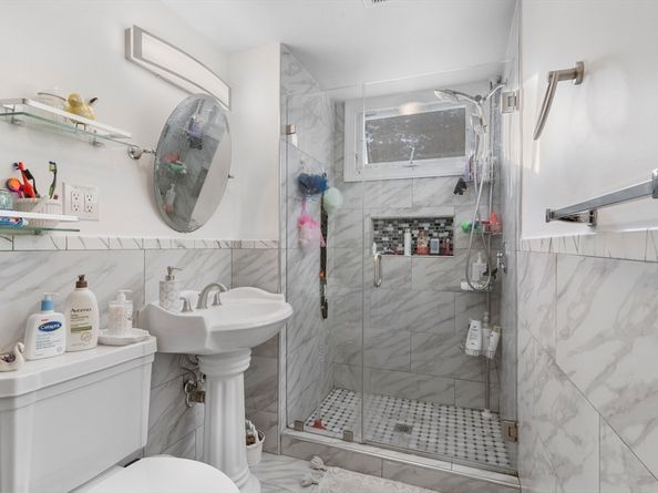 3 Primrose Rd, Billerica MA 01821