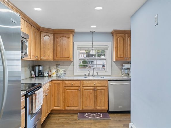 3 Primrose Rd, Billerica MA 01821