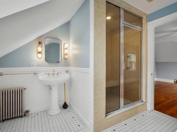 37 Pomfret St, Boston MA 02132
