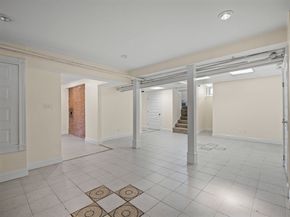 37 Pomfret St, Boston MA 02132