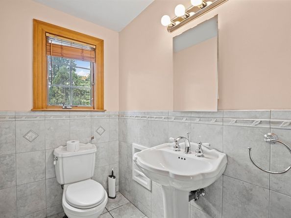 37 Pomfret St, Boston MA 02132