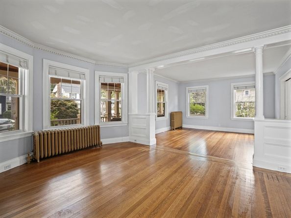 37 Pomfret St, Boston MA 02132