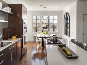 148 Huron Ave, Cambridge MA 02138