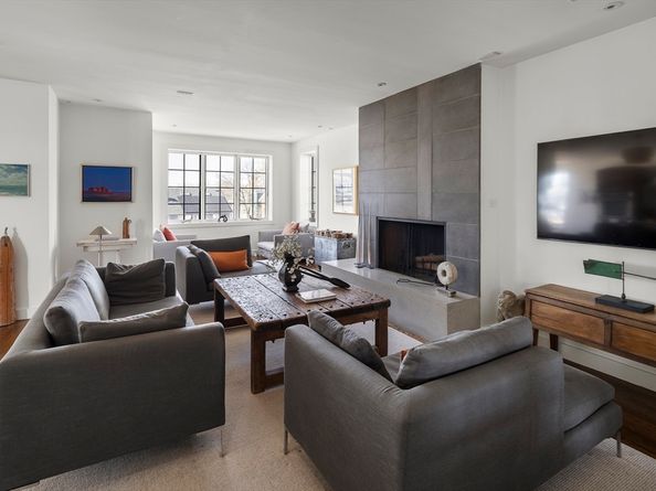 148 Huron Ave, Cambridge MA 02138