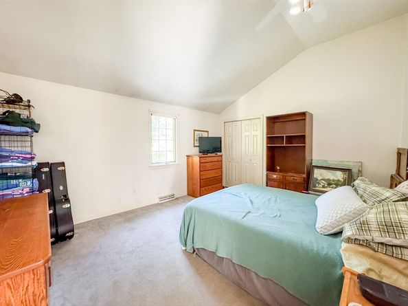 114 Graham Hill Dr, Hanover MA 02339