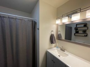 33 Sigel B, Worcester MA 01610