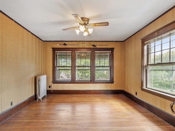 24-26 Louise St, Watertown MA 02472