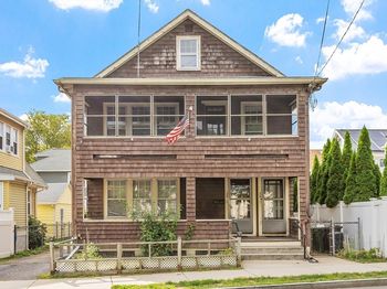 24-26 Louise St