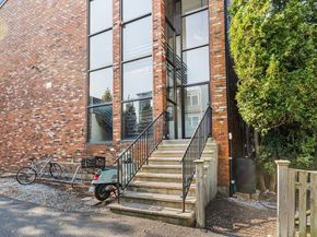 10 Roberts St 14, Somerville MA 02145