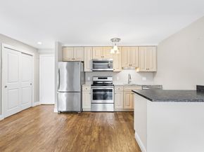 10 Roberts St 14, Somerville MA 02145