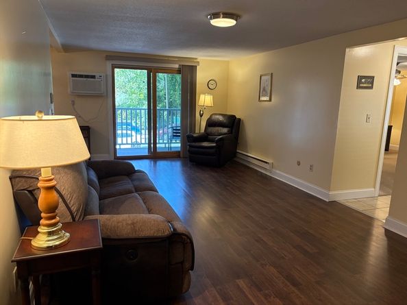 220 Bedford St D5, Bridgewater MA 02324