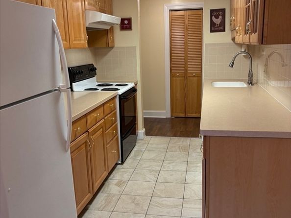 220 Bedford St D5, Bridgewater MA 02324