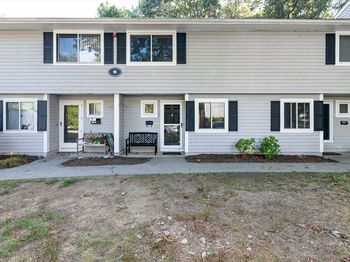 5 Beals Cove Rd