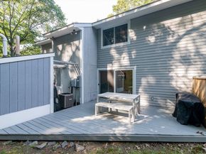 5 Beals Cove Rd E, Hingham MA 02043