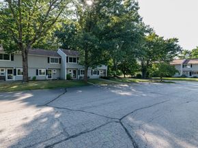 5 Beals Cove Rd E, Hingham MA 02043