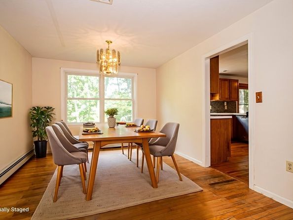 30 Powderhorn Ln, Holliston MA 01746