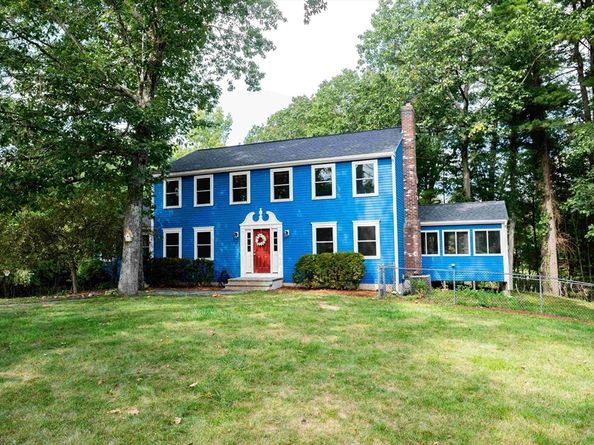 30 Powderhorn Ln, Holliston MA 01746