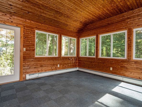 30 Powderhorn Ln, Holliston MA 01746