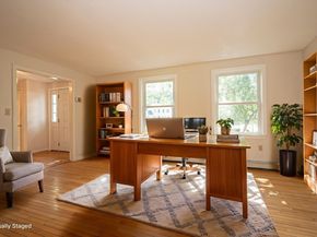30 Powderhorn Ln, Holliston MA 01746