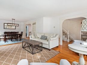 266 West Street, Reading MA 01867