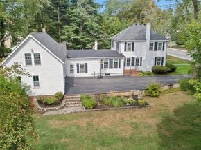 266 West Street, Reading MA 01867