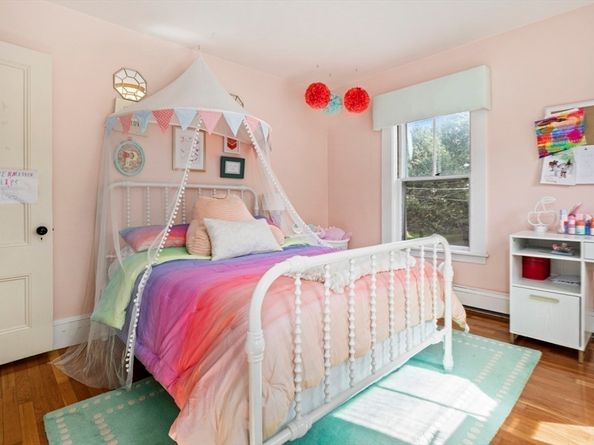266 West Street, Reading MA 01867