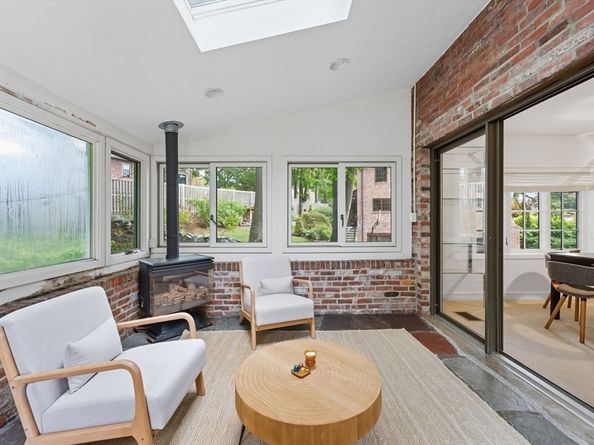 31 West Boulevard Rd, Newton MA 02459