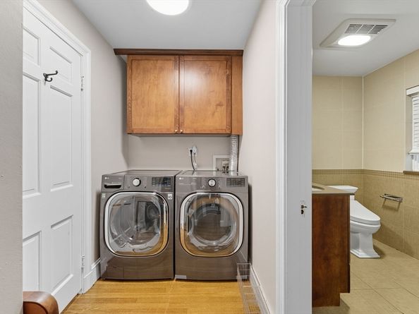 31 West Boulevard Rd, Newton MA 02459