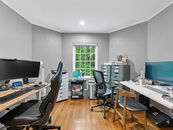 31 West Boulevard Rd, Newton MA 02459