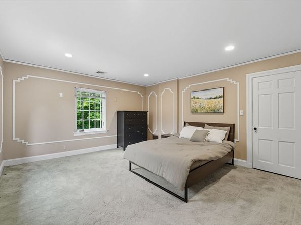 31 West Boulevard Rd, Newton MA 02459